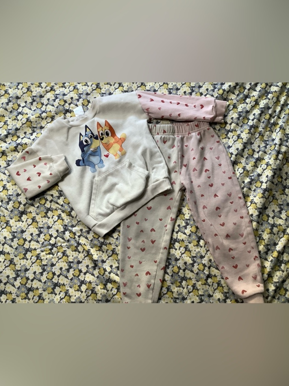 Bluey Cream & Pink Heart Kids Sweat Pants Set with Graphic